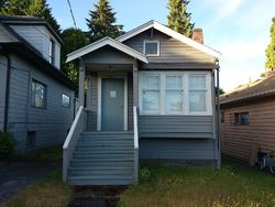 N 51st St