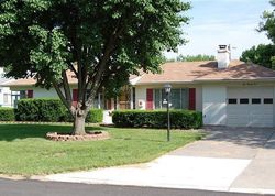  Earnshaw Dr