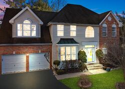  Pin Oak Dr
