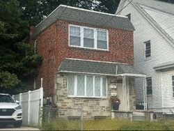  Montour St
