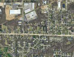  E Jefferson Blvd