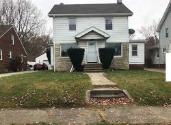  Locherie Ave