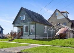  N 10th St