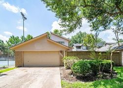  Oakwood Forest Dr