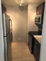  N Clarendon Ave Apt 1