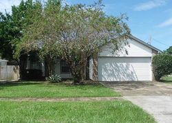  Estate Cir