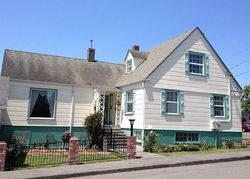  6th St