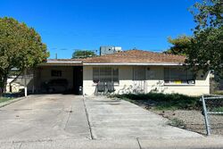  N 49th Ave
