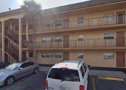  Nw 26th St Apt 110