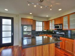  E Mission St Unit 204