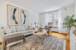  W 53rd St Apt 4c