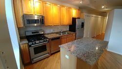  W Washington St Apt 1