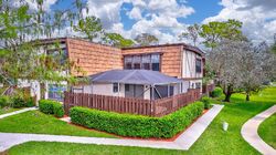  Weybridge Cir Apt B