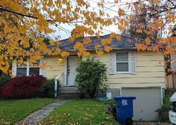  48th Ave Ne