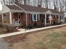  Berry Hill Rd