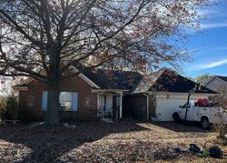  Pin Oak Dr