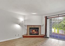  S 158th St Apt B8