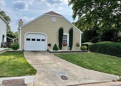  Glenville Cir