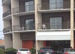  W 95th St Apt 303
