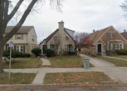  N 13th St