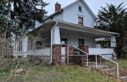  N Detroit St
