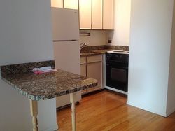  E Chestnut St Apt 4c