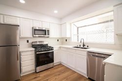  19th St Apt 2