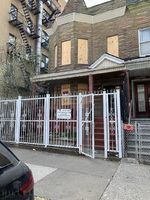  Faile St