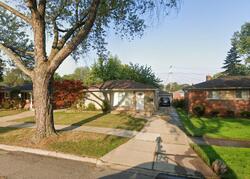  Ridgecroft Ave