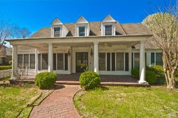  Valley Estates Dr