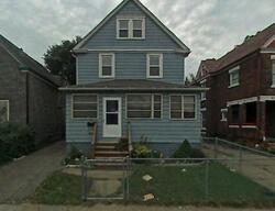  E 101st St