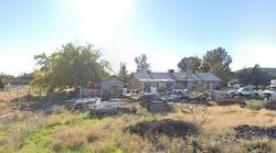  E Prickly Pear Dr