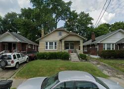  N 37th St