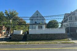  Weyman Ave