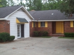  Pineview Dr