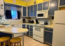  Hiering Ave Apt A13