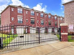  Hullsmith Dr Apt 1502