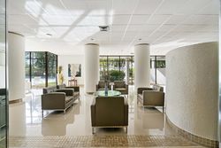  W Country Club Dr Apt