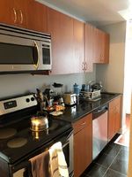  N La Salle Dr Apt 704