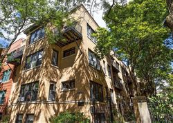  W Lakeside Pl Apt 2s