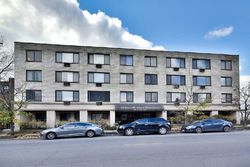  N Ridge Ave Apt 1a