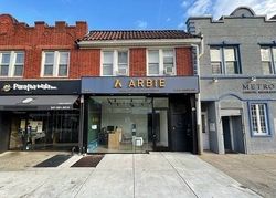  Metropolitan Ave