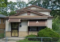  S Racine Ave