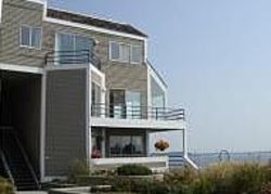  Harbour Close