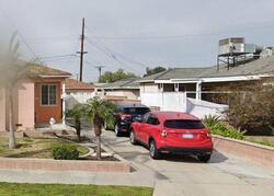  Blaine Ave