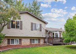  Meadowdale Dr