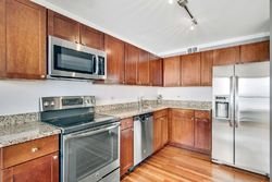 W Irving Park Rd Apt 