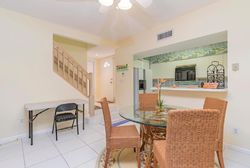  Fairway Dr N