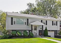  Crescent Dr