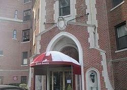  E Jefferson Ave